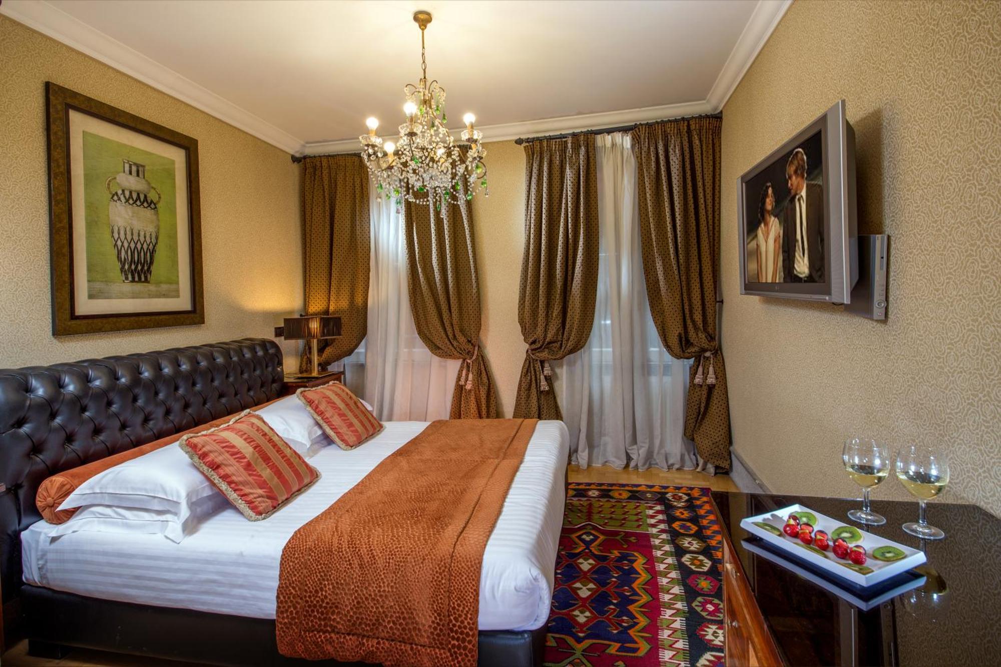The Inn At The Roman Forum Elegant Collection - The Roman Forum Lodging - Rome — Photos 2